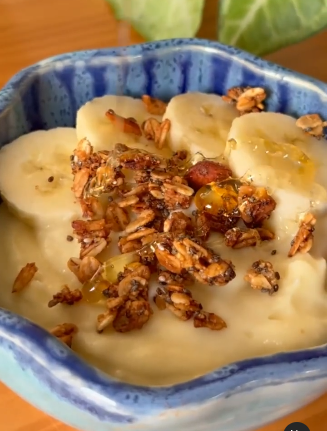 Banana Granola